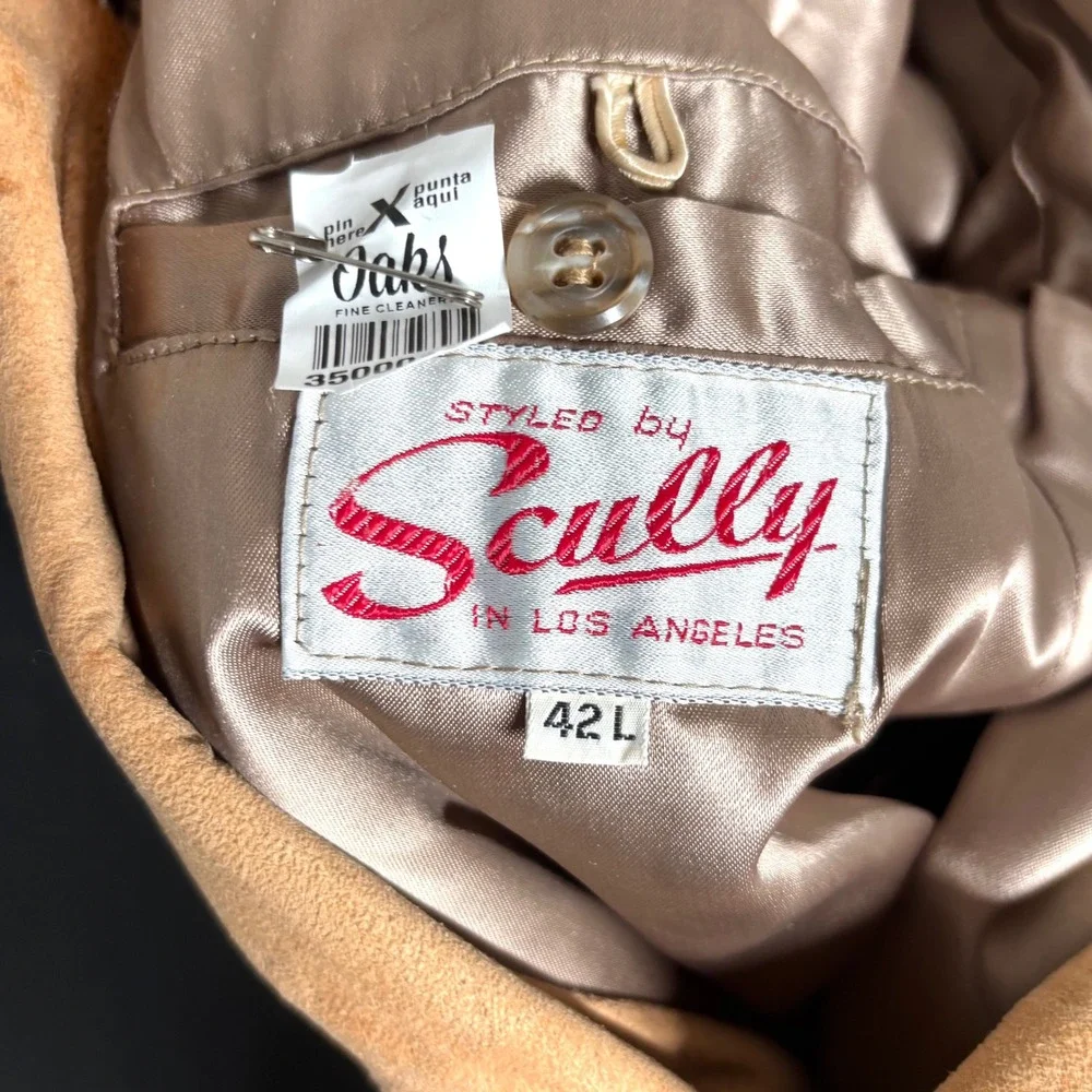 Scully has some